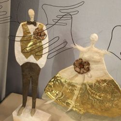 Papiermaché Drahtengelpaar