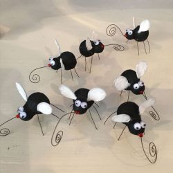 Papiermaché Fliegen