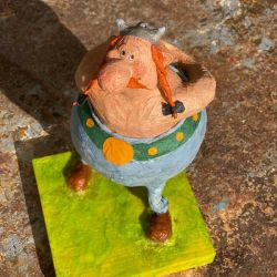 Papiermaché Obelix