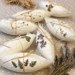 Papiermaché Wunschkapseln